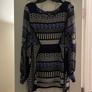 Alfani 0X top-sheer sleeves